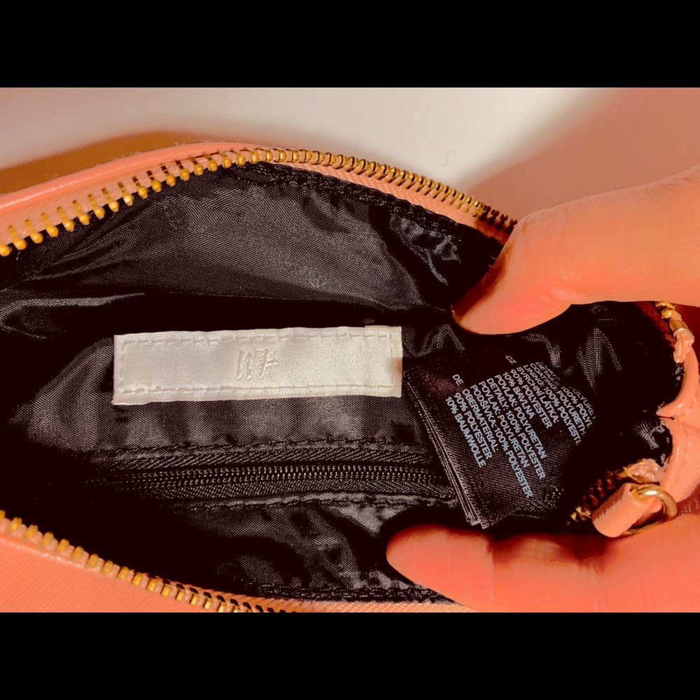 H&M Wristlet - Picture 2 of 3